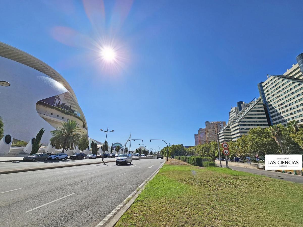 Apartamentos Las Ciencias R Valencia Kültér fotó