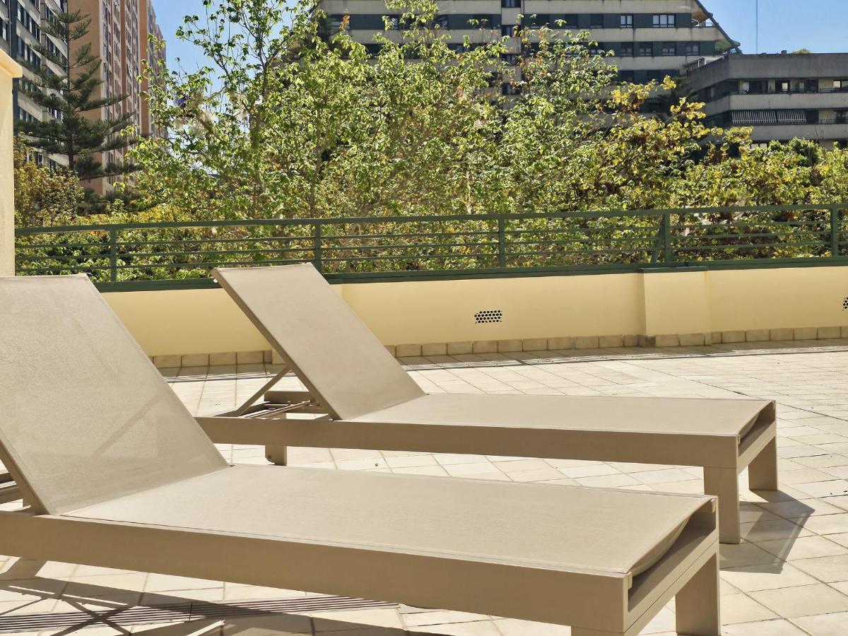 Apartamentos Las Ciencias R Valencia Kültér fotó
